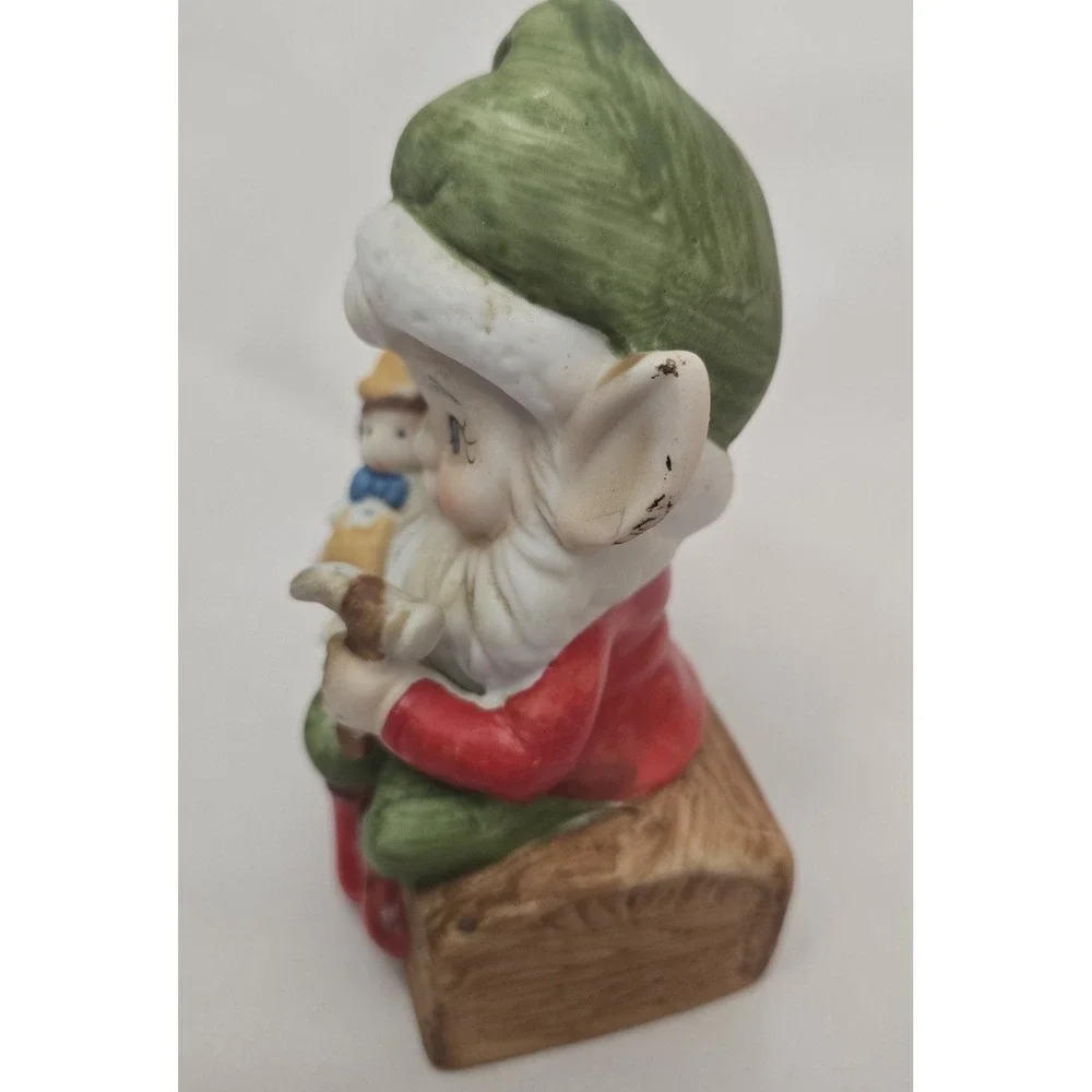 Set of 2 Vintage Ceramic Christmas Elves Gnomes Homco Santas Helpers North Pole
